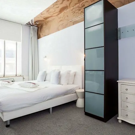 Stadsvilla Mozaic 4* Den Haag